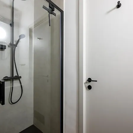 Lejlighed Penthouse By The Sea With Stunning Rooftop Views *